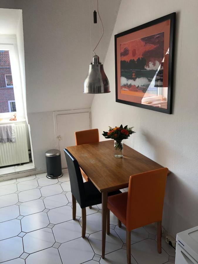 Hanover City Lodge Bagian luar foto